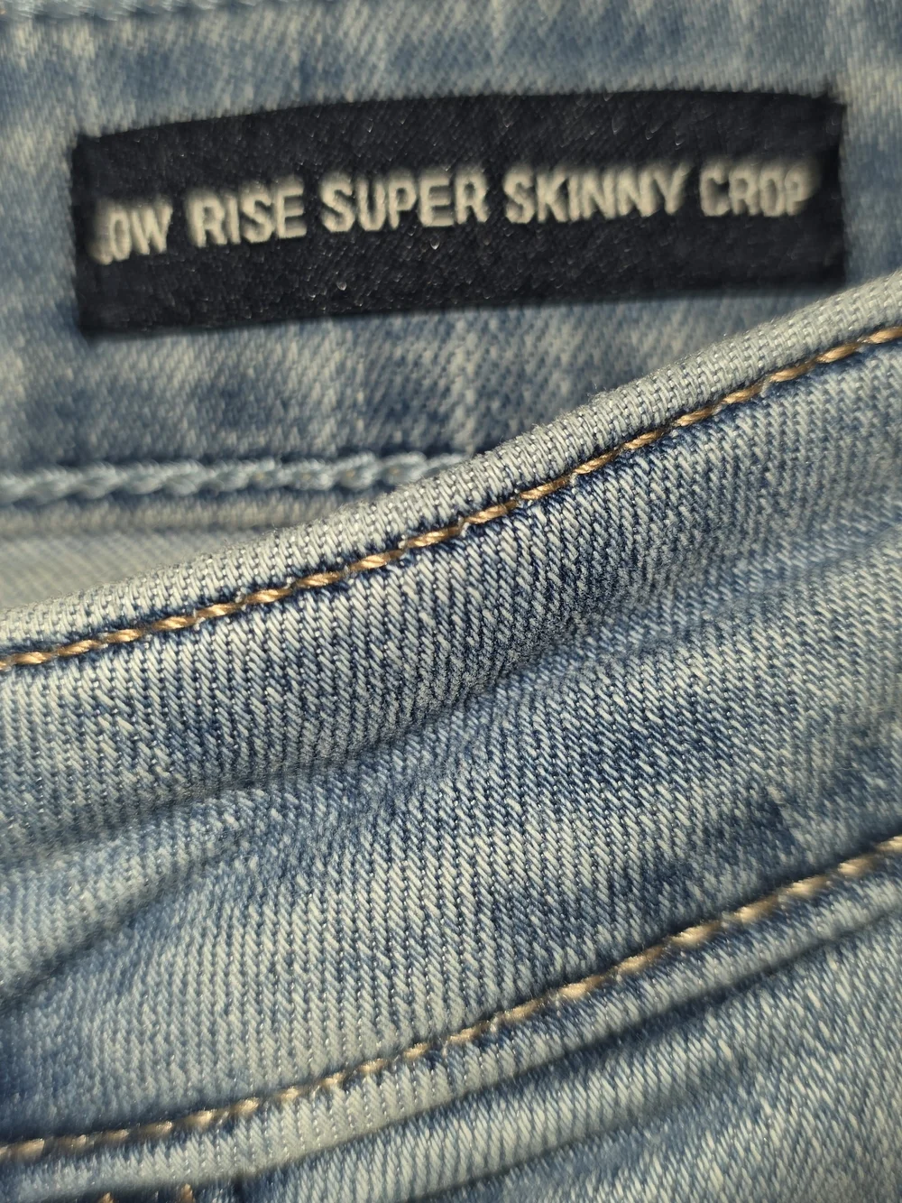 Hollister Distressed Ankle Jeans